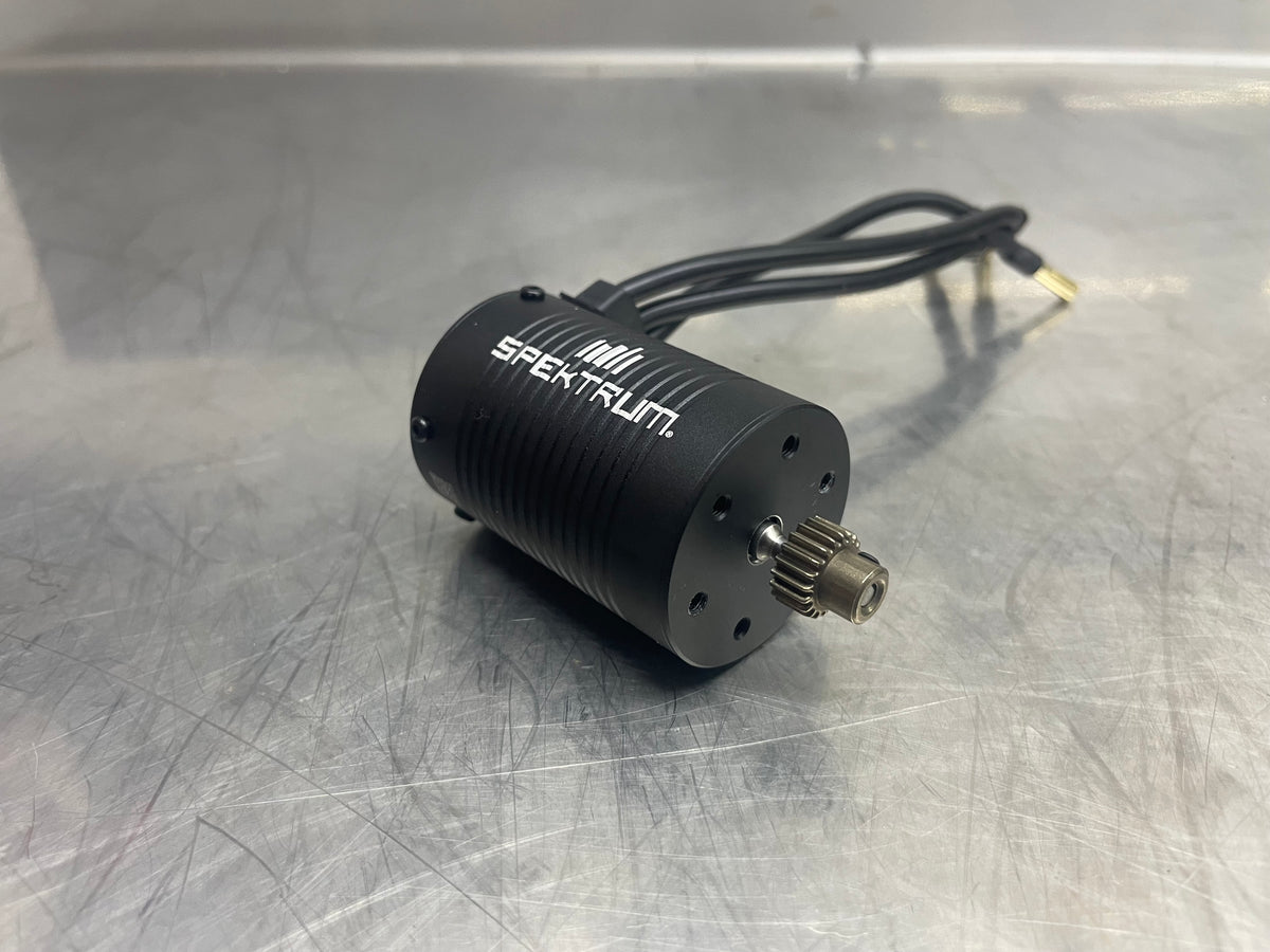 Losi Sprint/Dirt Late Model Brushless Motor Spektrum 3300KV w 20 Tooth Pinion