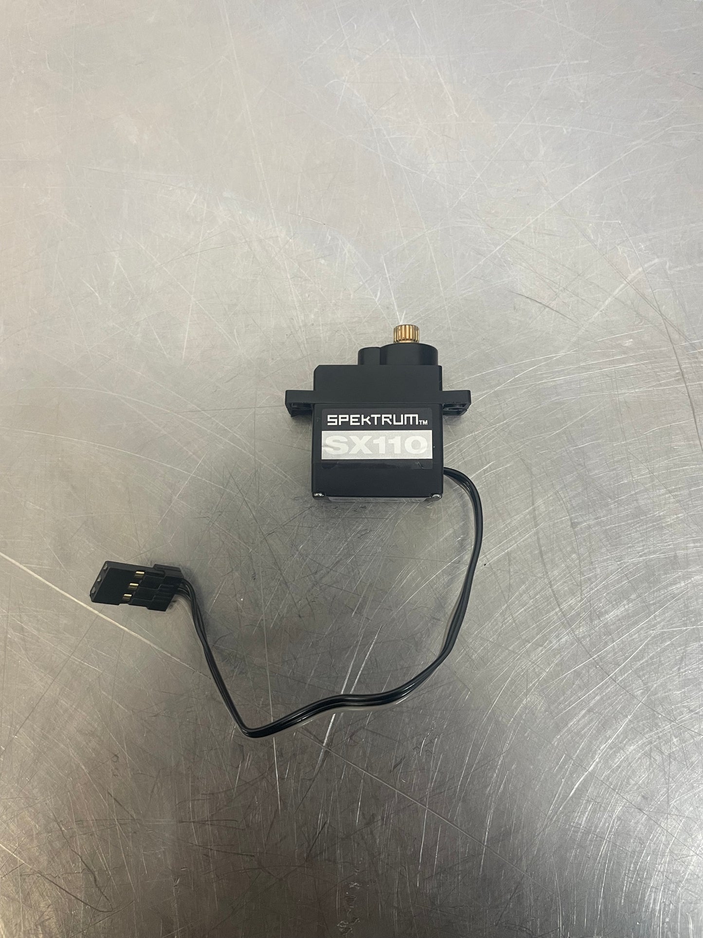 Losi NASCAR / ALM Spektrum SX110 Servo