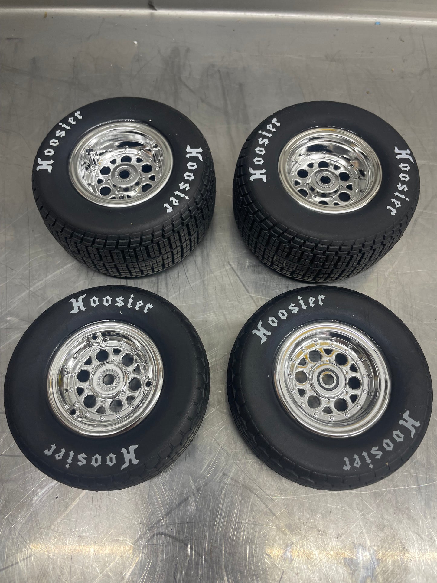 Losi Sprint Car Soft Tire & Wheel full set