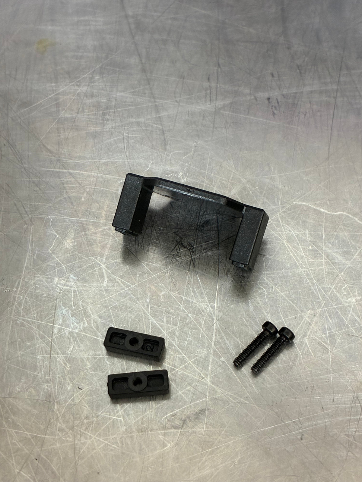 Losi NASCAR ALM Servo Mount
