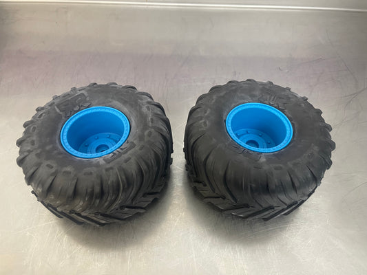 ARRMA Gorgon Tire & Blue Wheel pair