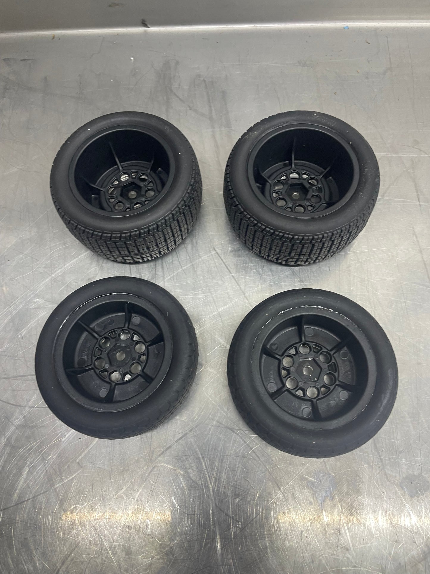 Losi Sprint Car Soft Tire & Wheel full set
