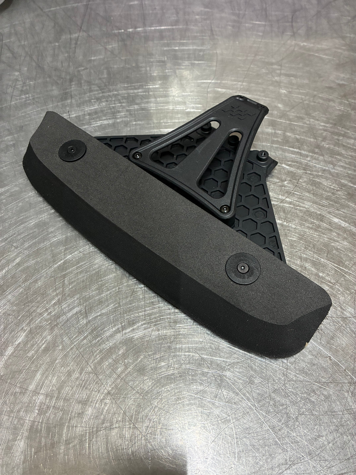 Losi Dirt Late Model Front Bumper Assembly