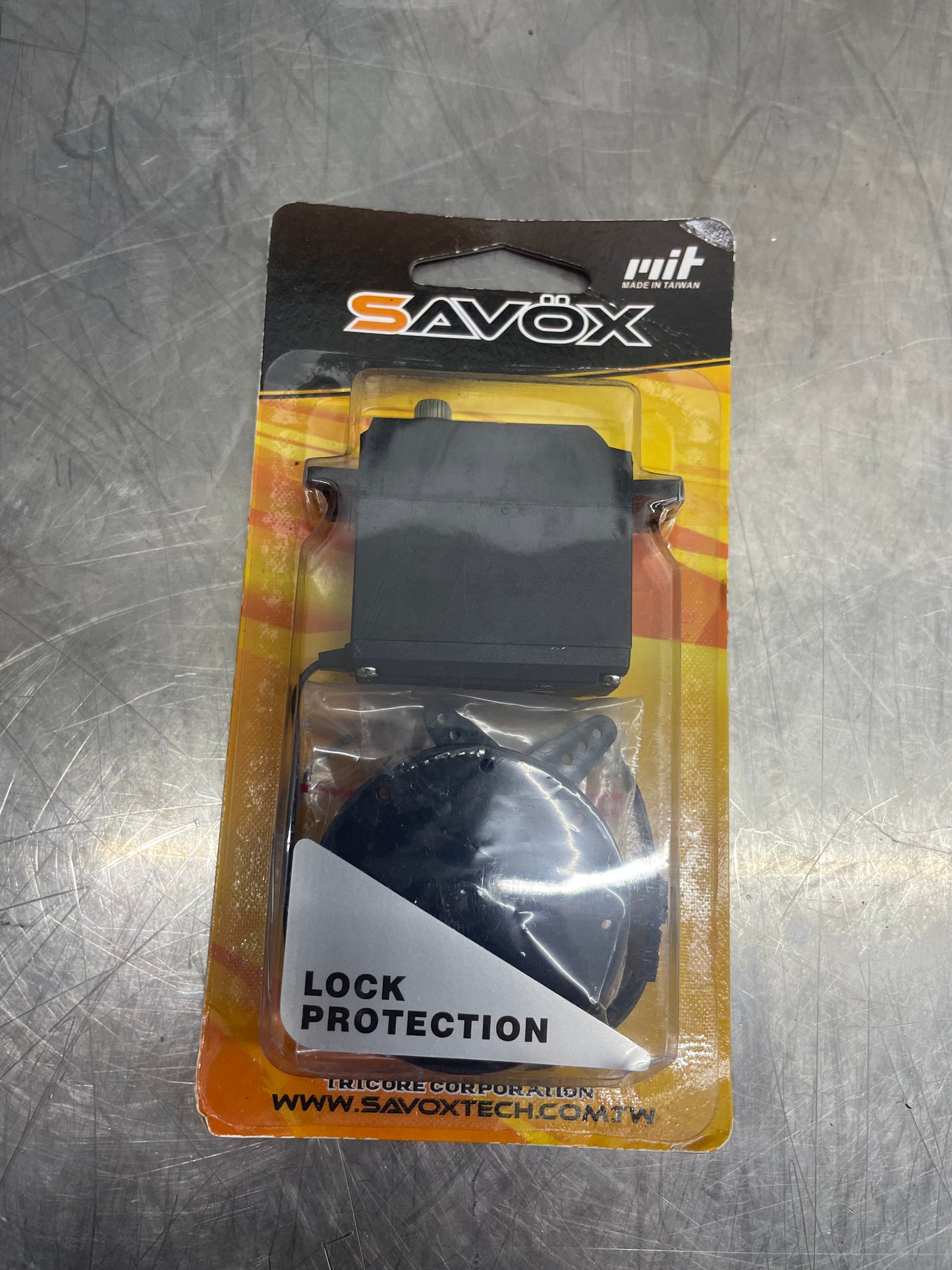 Savox SC-025G Metal Gear 1/10th Servo (Discontinued)
