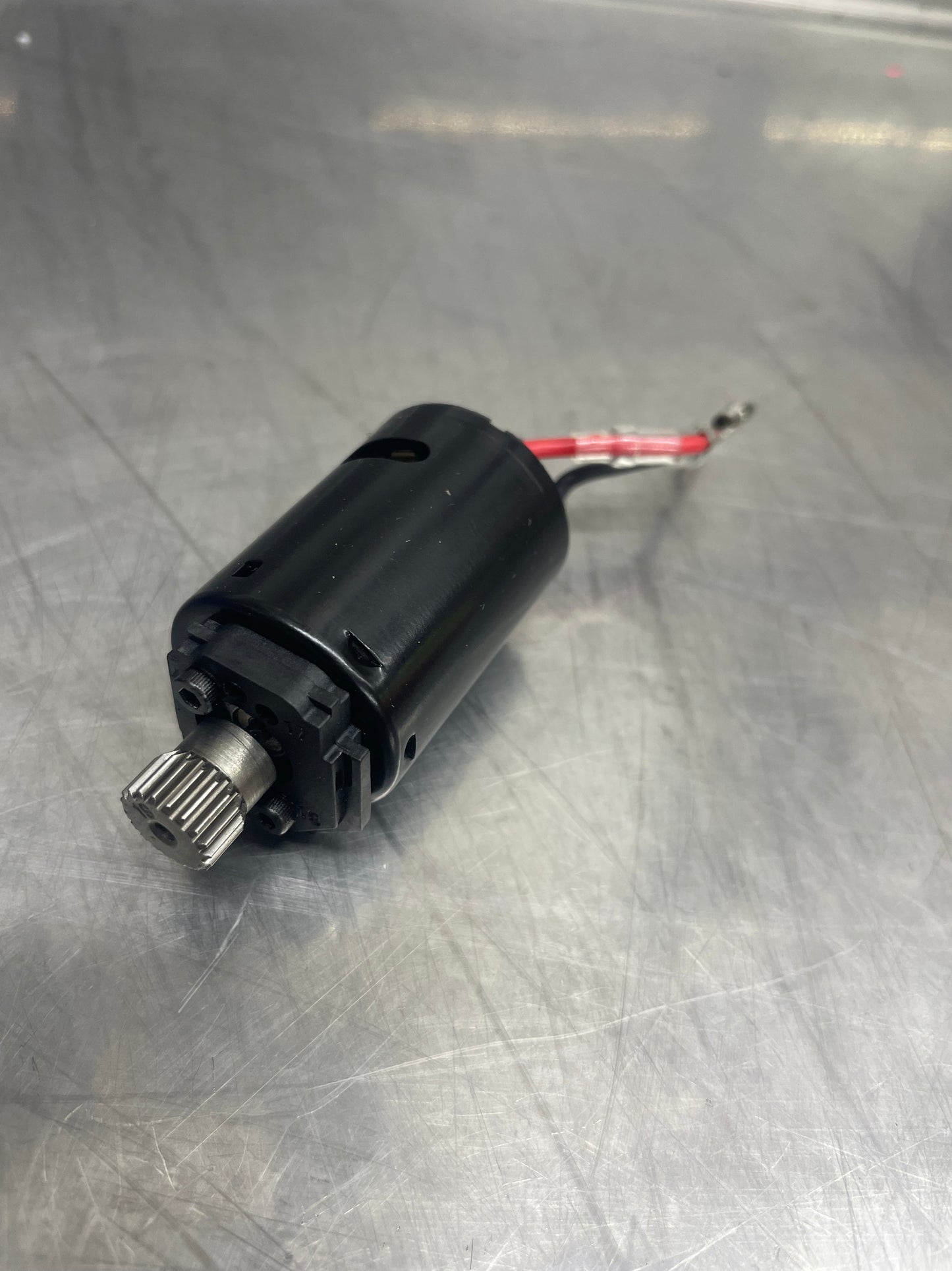 Losi NASCAR Motor & Pinion (take out)