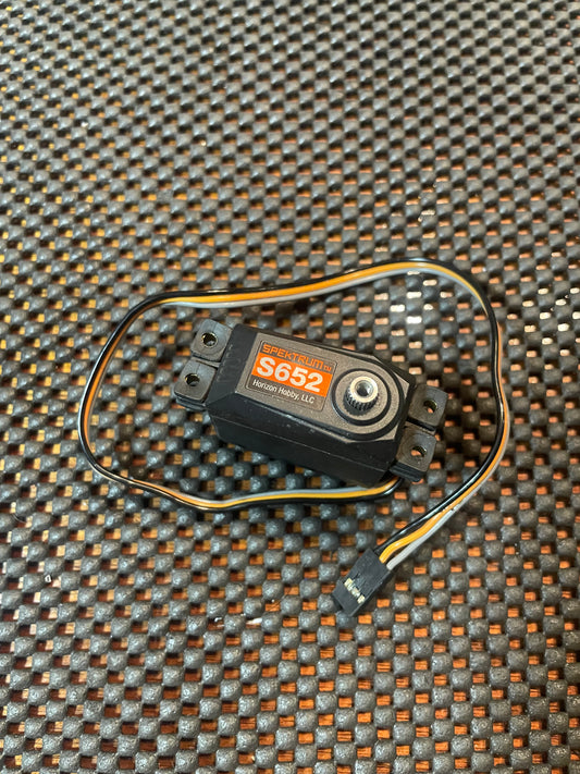 USED Spektrum S652 Servo 1/10th Scale